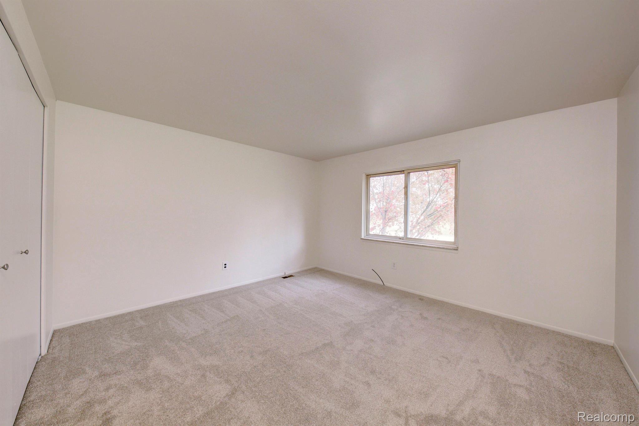 1697 Ranier Street Canton, MI 48187 - Photo 17 of 26 Gallery Image 17