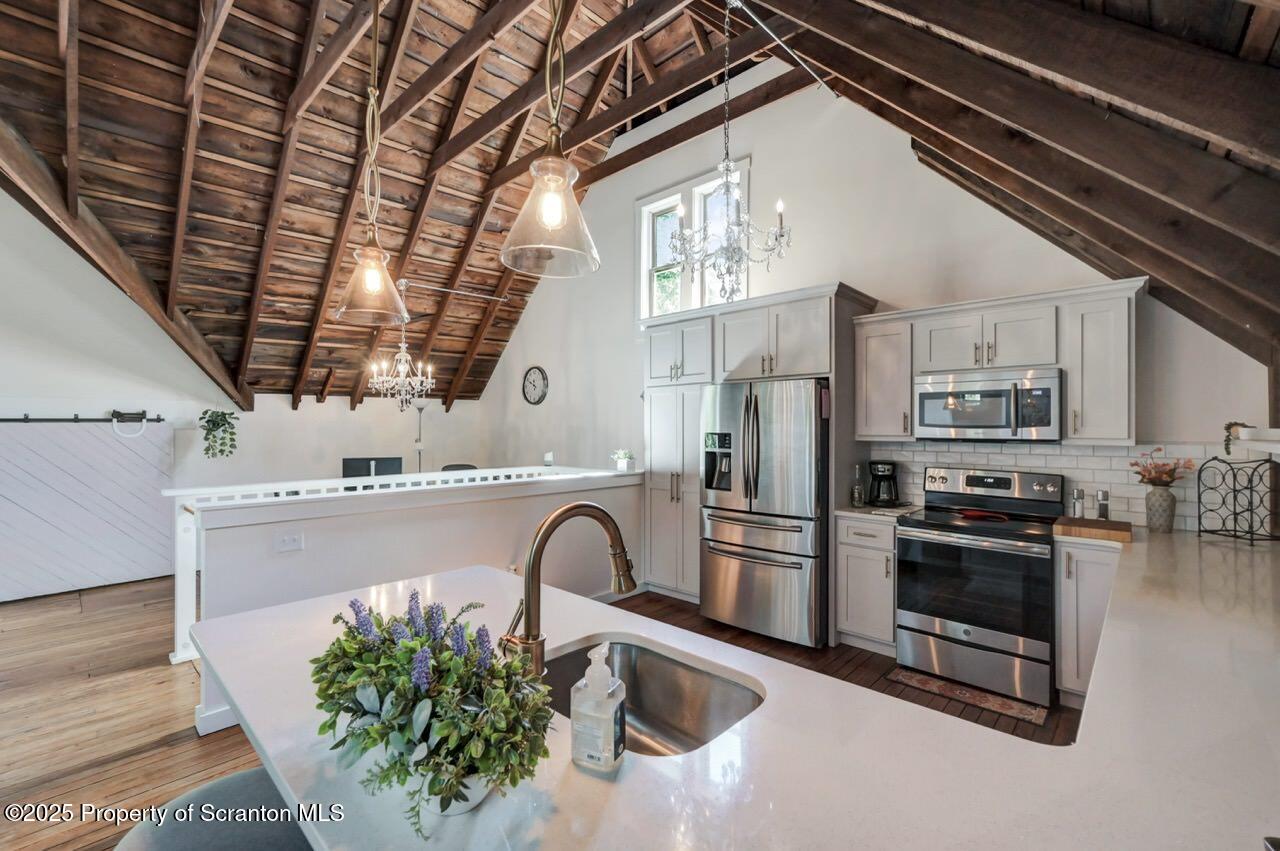 215 Fairview Road Clarks Green, PA 18411 - Photo 119 of 148 215 Fairview Rd 120 Large