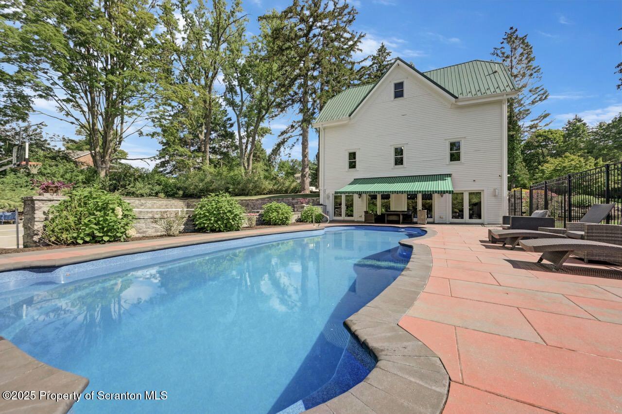 215 Fairview Road Clarks Green, PA 18411 - Photo 7 of 148 215 Fairview Rd 007 Large