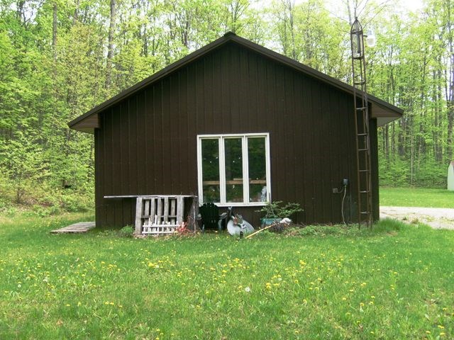 8673 Covert Road Northeast Mancelona, MI 49659 - Photo 31 of 41 1832650-30.JPG