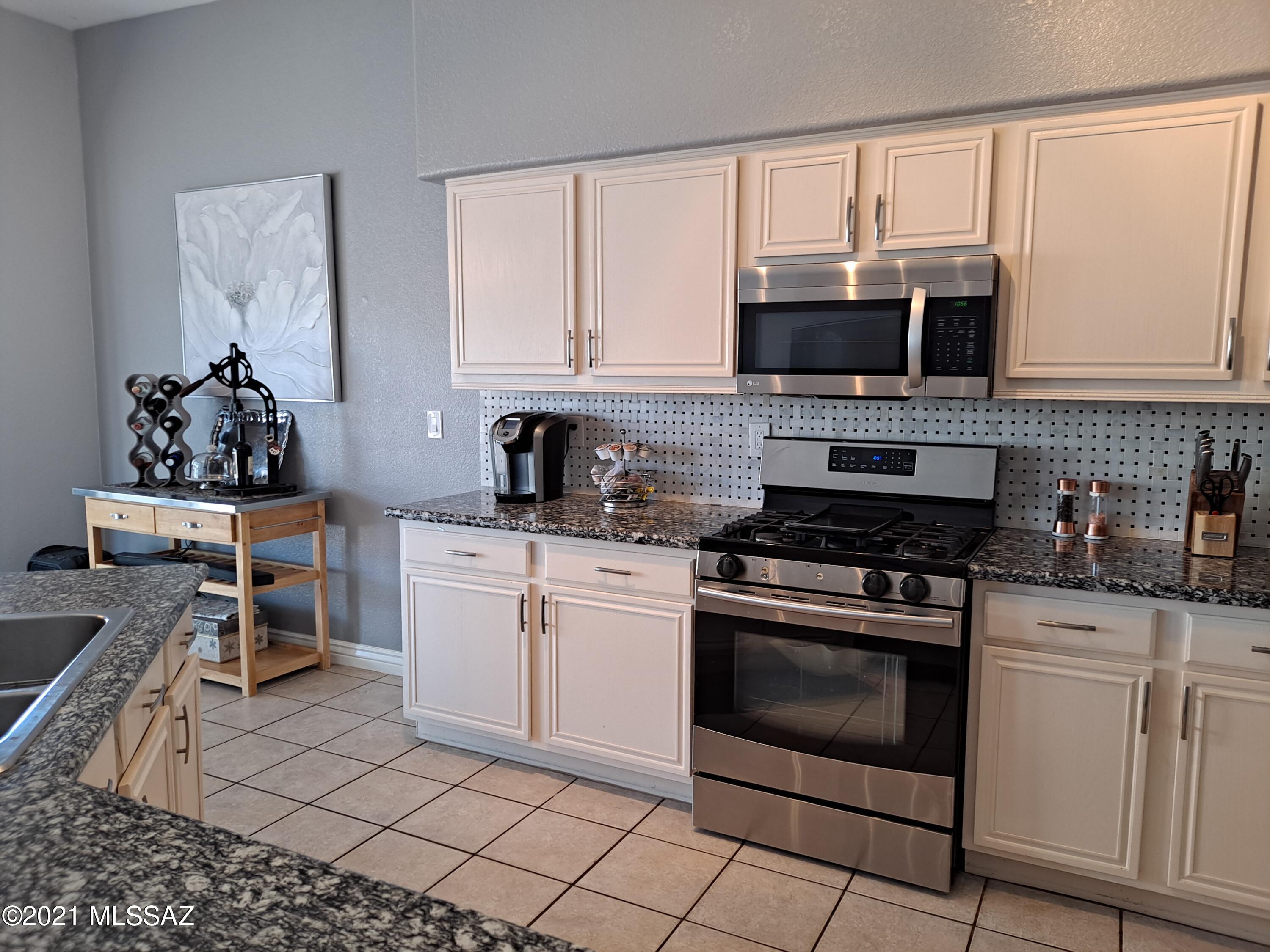 5500 South Wembly Road Tucson, AZ 85746 - Photo 38 of 43