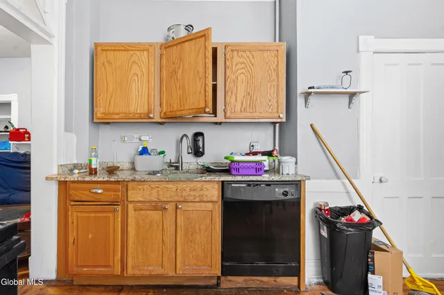 $249,900 | 195 Livingston Avenue, Albany, NY 12210