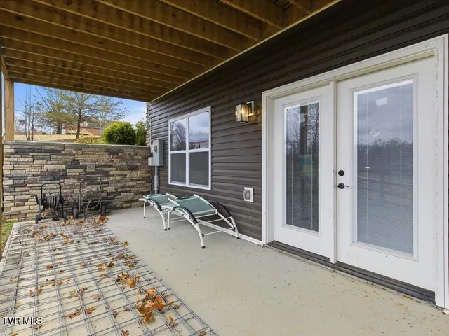 $490,000 | 284 Woodstock Drive, Rutledge, TN 37861