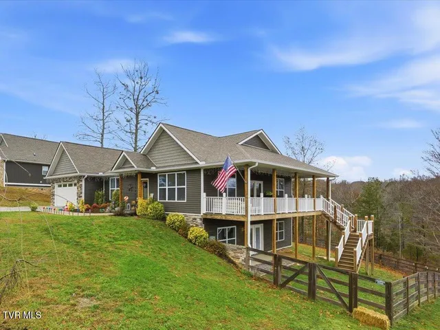 $525,000 | 284 Woodstock Drive, Rutledge, TN 37861