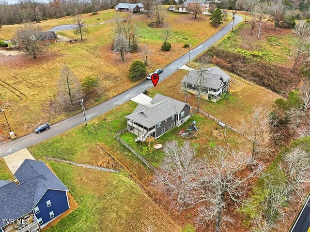 $525,000 | 284 Woodstock Drive, Rutledge, TN 37861