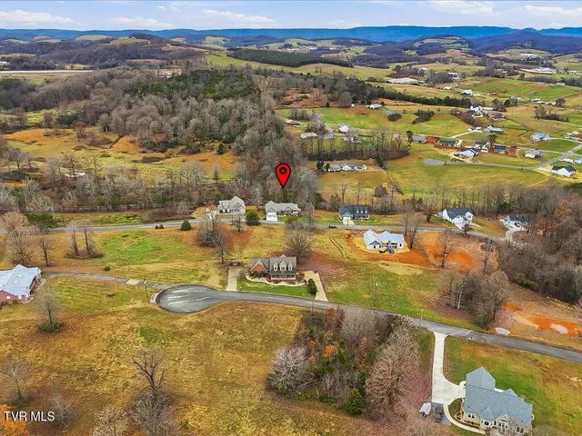 $490,000 | 284 Woodstock Drive, Rutledge, TN 37861