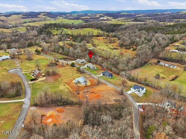 $525,000 | 284 Woodstock Drive, Rutledge, TN 37861