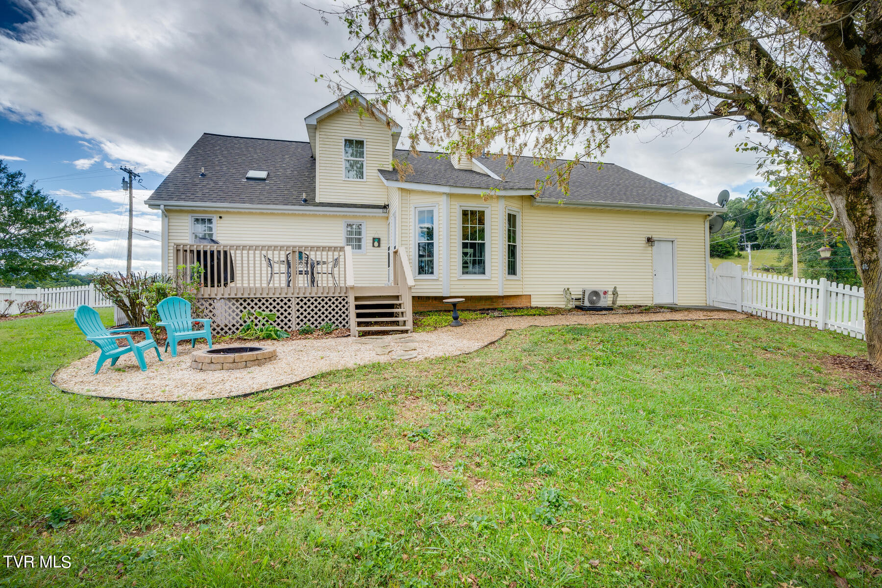 496 Mitchell Road Kingsport, TN 37663 - Photo 31 of 35 031