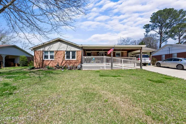 $225,000 | 35 Coatsland Drive, Jackson, TN 38301