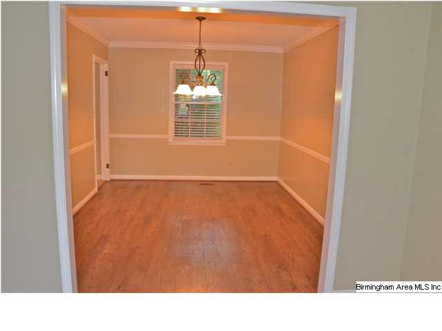 6207 Manchester Circle Pelham, AL 35124 - Photo 3 of 23
