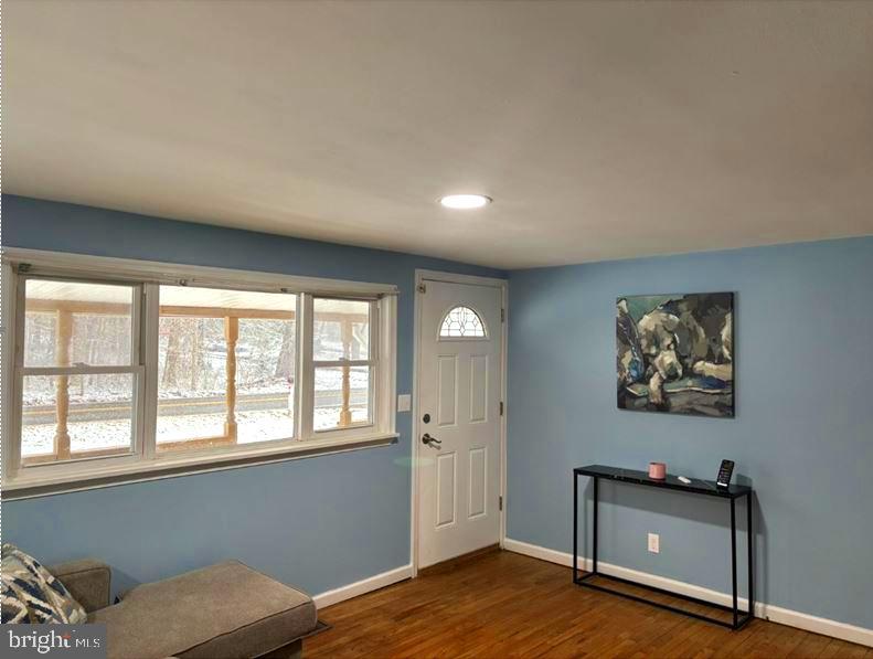 7428 Leeds Manor Road Marshall, VA 20115 - Photo 2 of 27