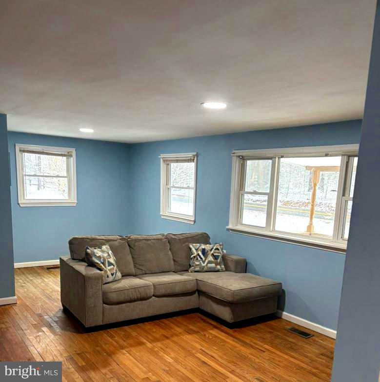 7428 Leeds Manor Road Marshall, VA 20115 - Photo 3 of 27