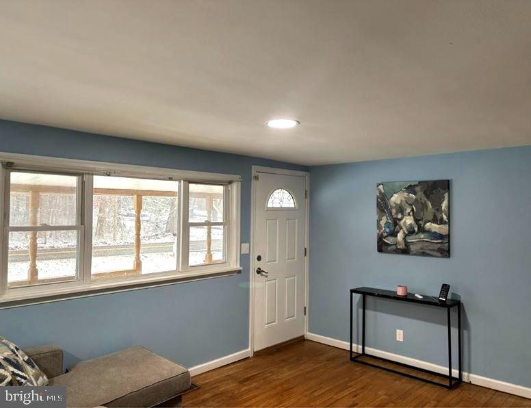 7428 Leeds Manor Road Marshall, VA 20115 - Photo 5 of 27