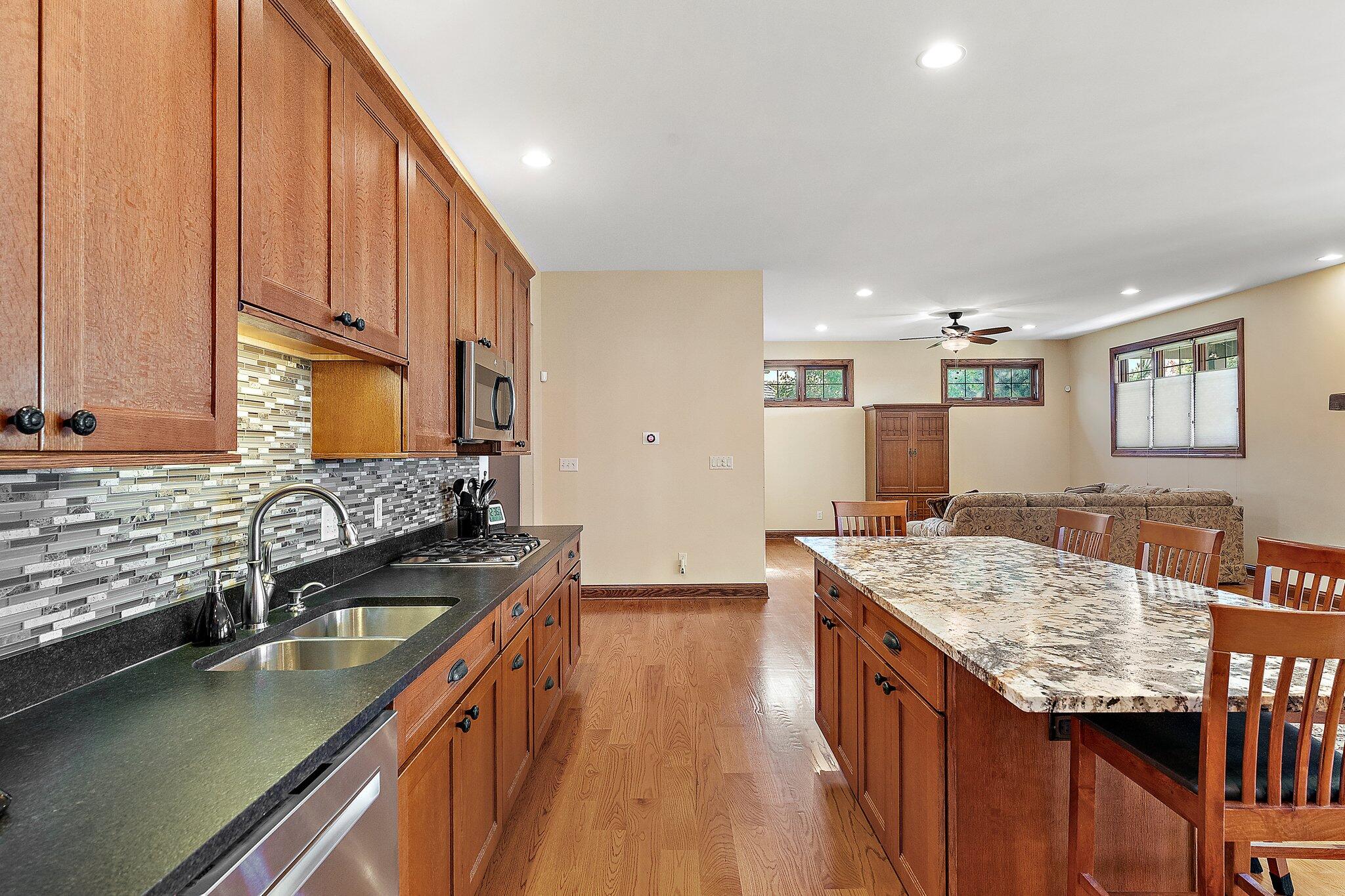 875 White Hawk Drive Crown Point, IN 46307 - Photo 15 of 47 2048x1365