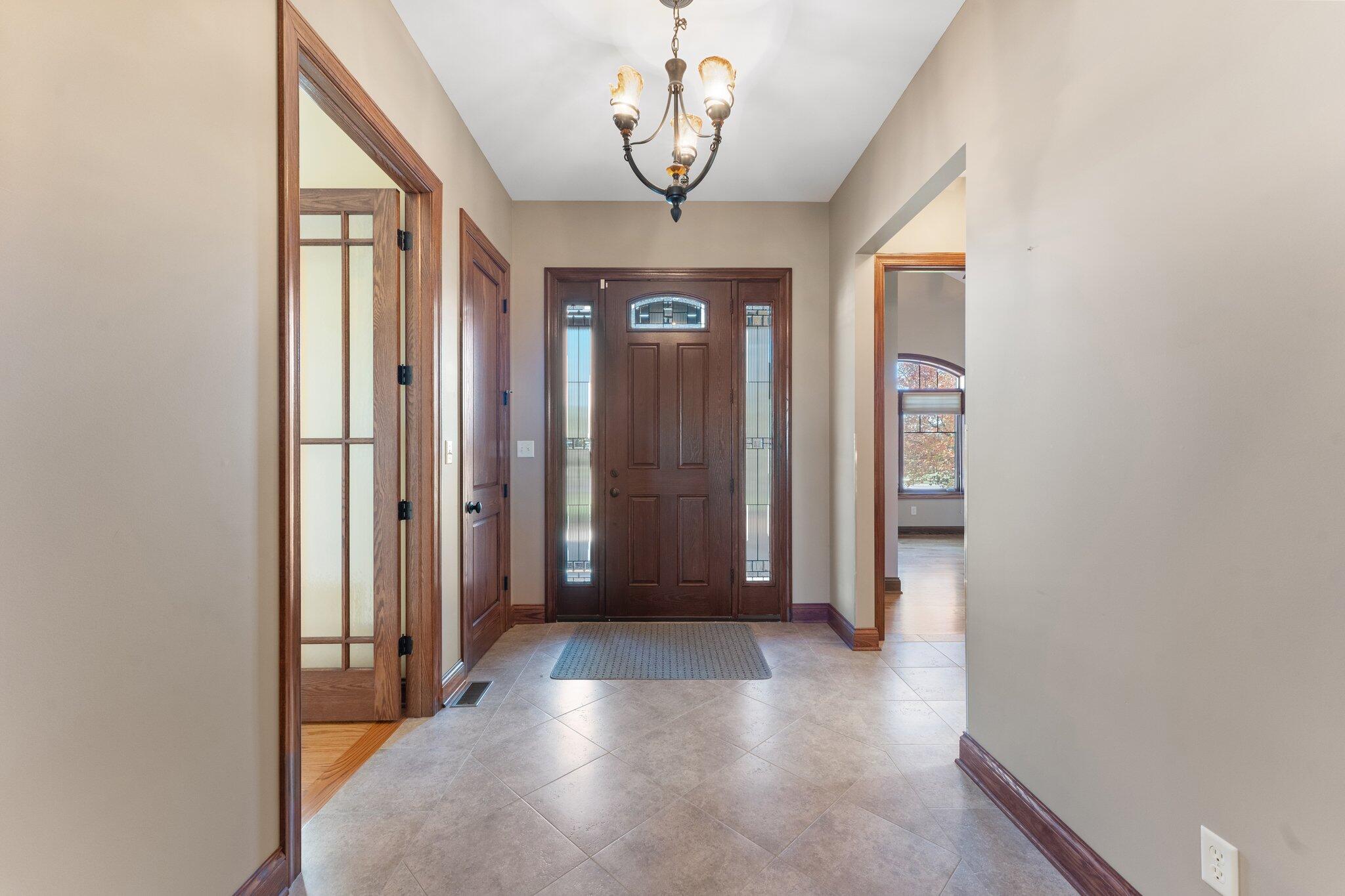 875 White Hawk Drive Crown Point, IN 46307 - Photo 7 of 47 2048x1365