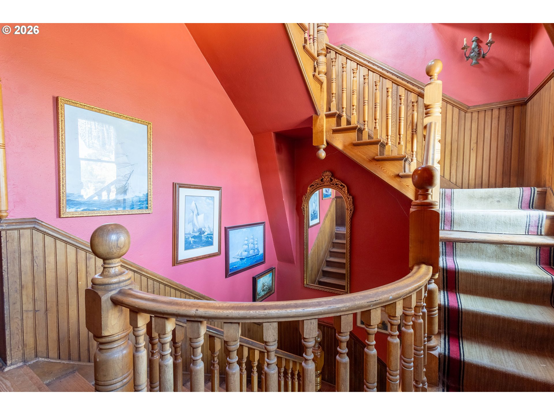 464 North Main Street Union, OR 97883 - Photo 33 of 46 Staircase