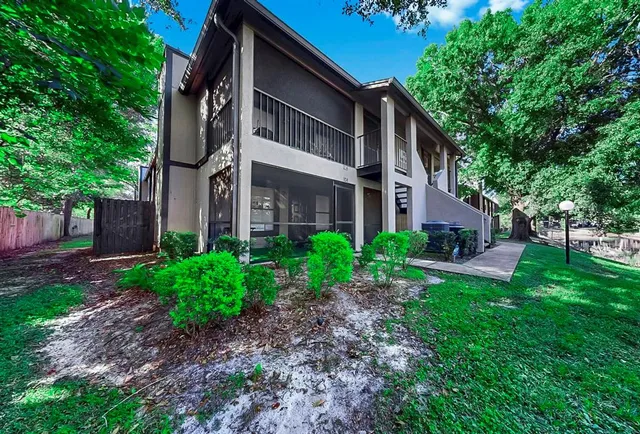 $174,900 | 4036 Angel Oak Court, Unit 104, Tampa, FL 33613