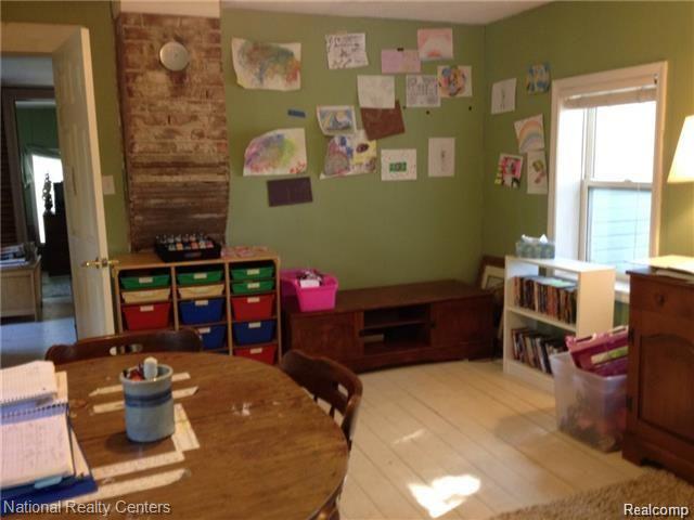 8985 Clyde Road Fenton, MI 48430 - Photo 26 of 37 27.jpg