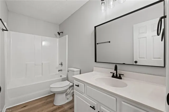 $299,900 | 1025 Somerset Crossing Lane, Kernersville, NC 27284