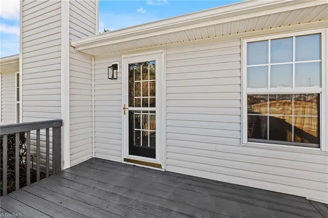 $299,900 | 1025 Somerset Crossing Lane, Kernersville, NC 27284