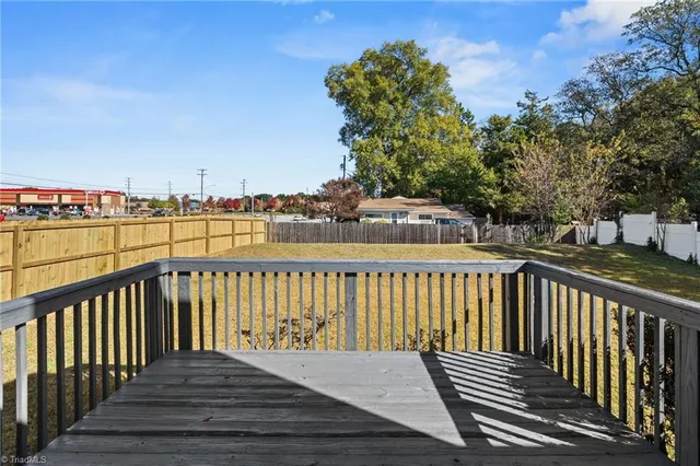 $299,900 | 1025 Somerset Crossing Lane, Kernersville, NC 27284