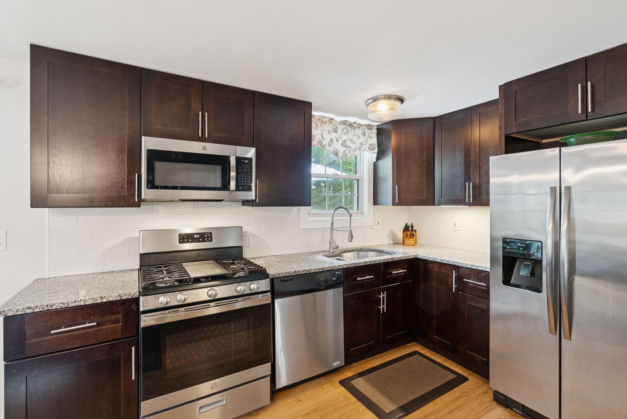 164 Sandy Hill Road South Portland, ME 04106 - Photo 7 of 38 21_DSC07566