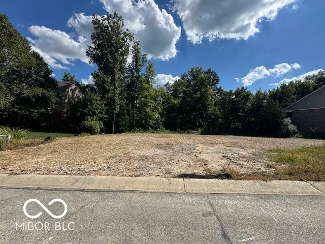 $114,900 | 4749 Colchester Circle, Avon, IN 46123