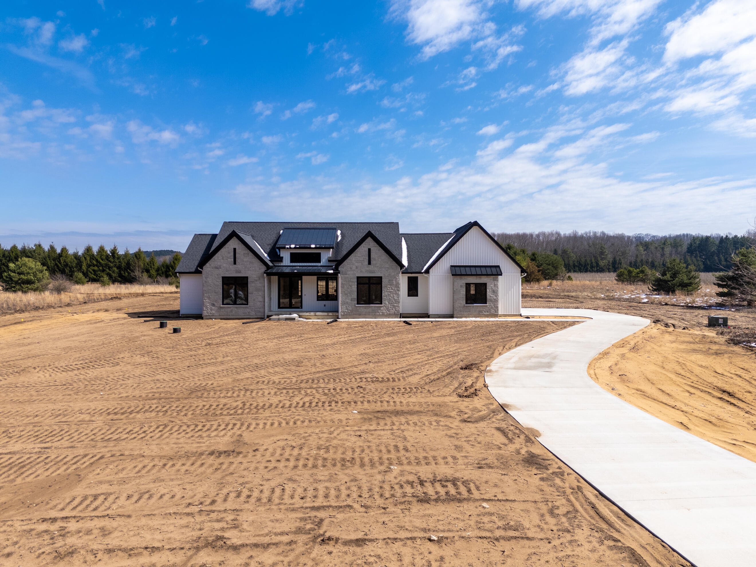 61121 Airpark Lane Mattawan, MI 49071 - Photo 2 of 66 DJI_20260319135957_0460_D
