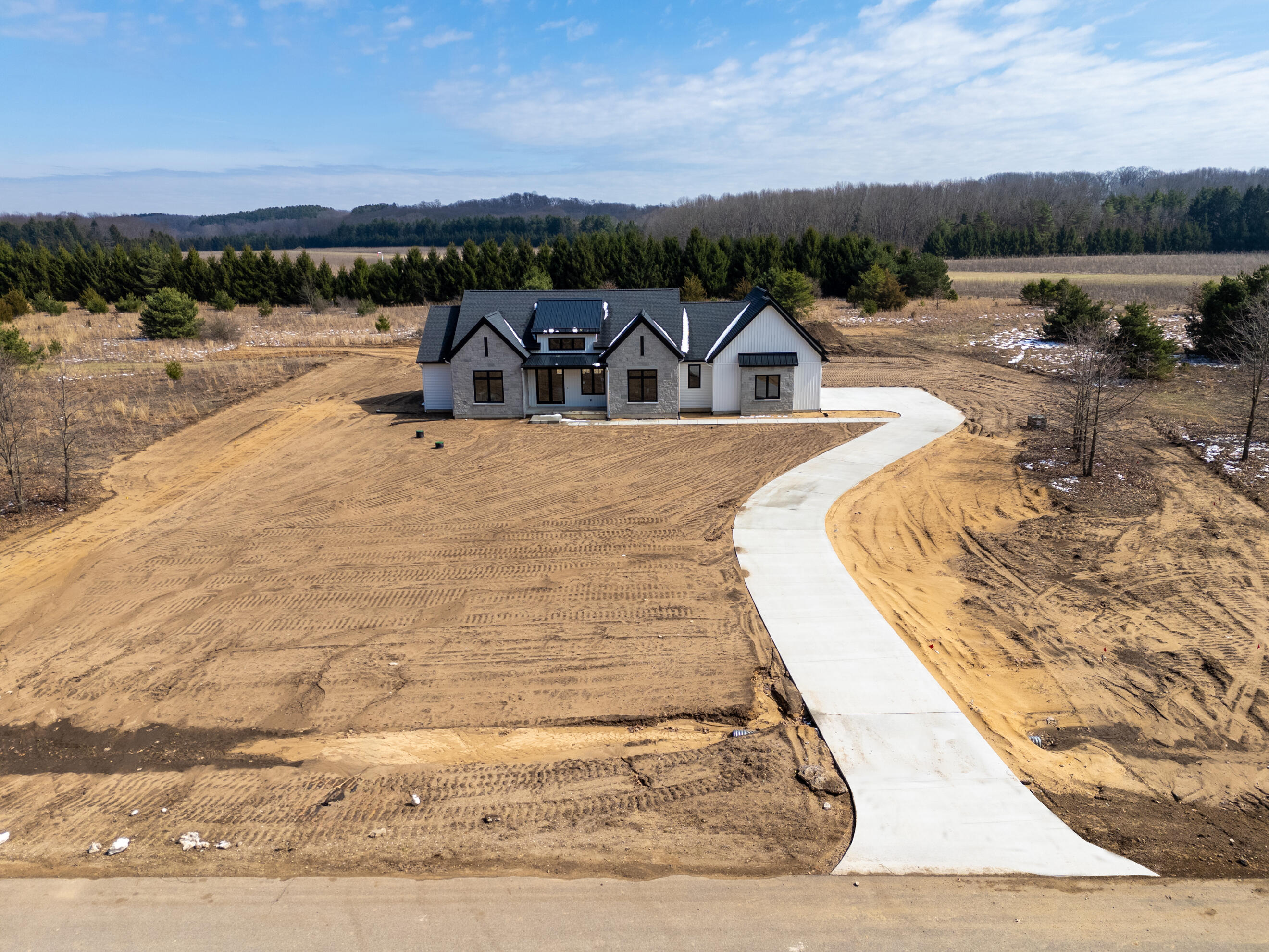 61121 Airpark Lane Mattawan, MI 49071 - Photo 42 of 66 DJI_20260319140026_0462_D