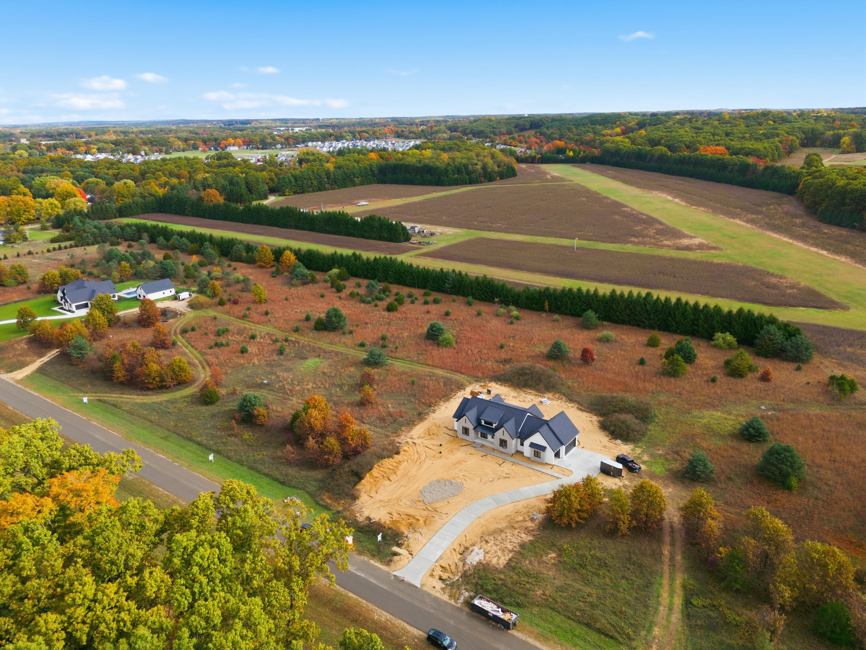 61121 Airpark Lane Mattawan, MI 49071 - Photo 54 of 66 DJI_20251024113706_0816_D