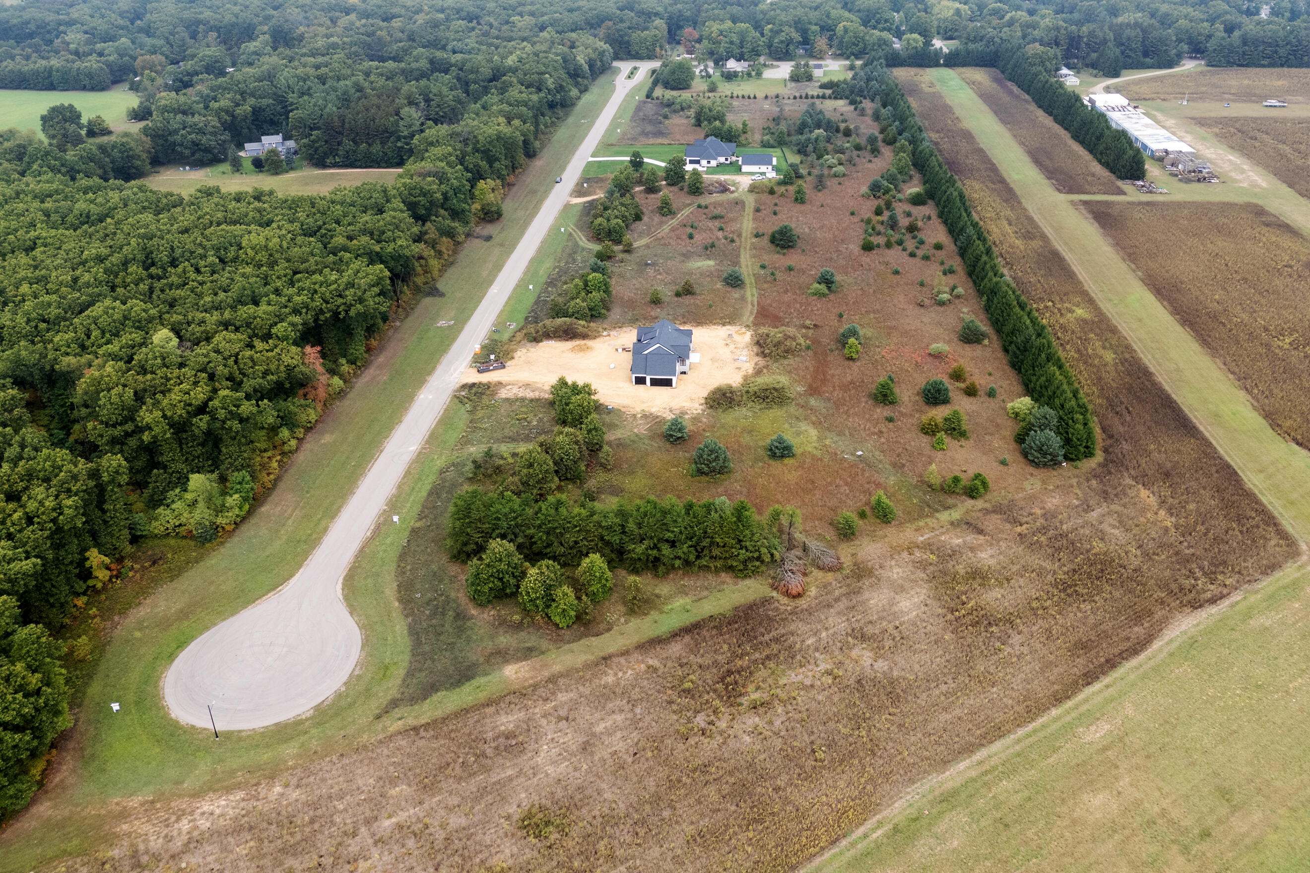 61121 Airpark Lane Mattawan, MI 49071 - Photo 63 of 66 DJI_20250924123214_0531_D