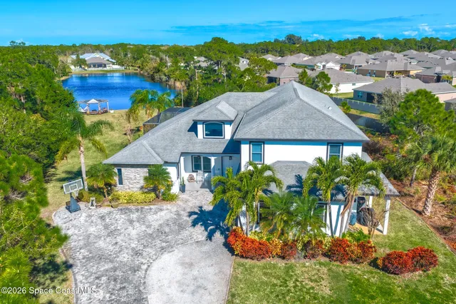 $1,425,000 | 4762 Blossom Ridge Place, Grant, FL 32949