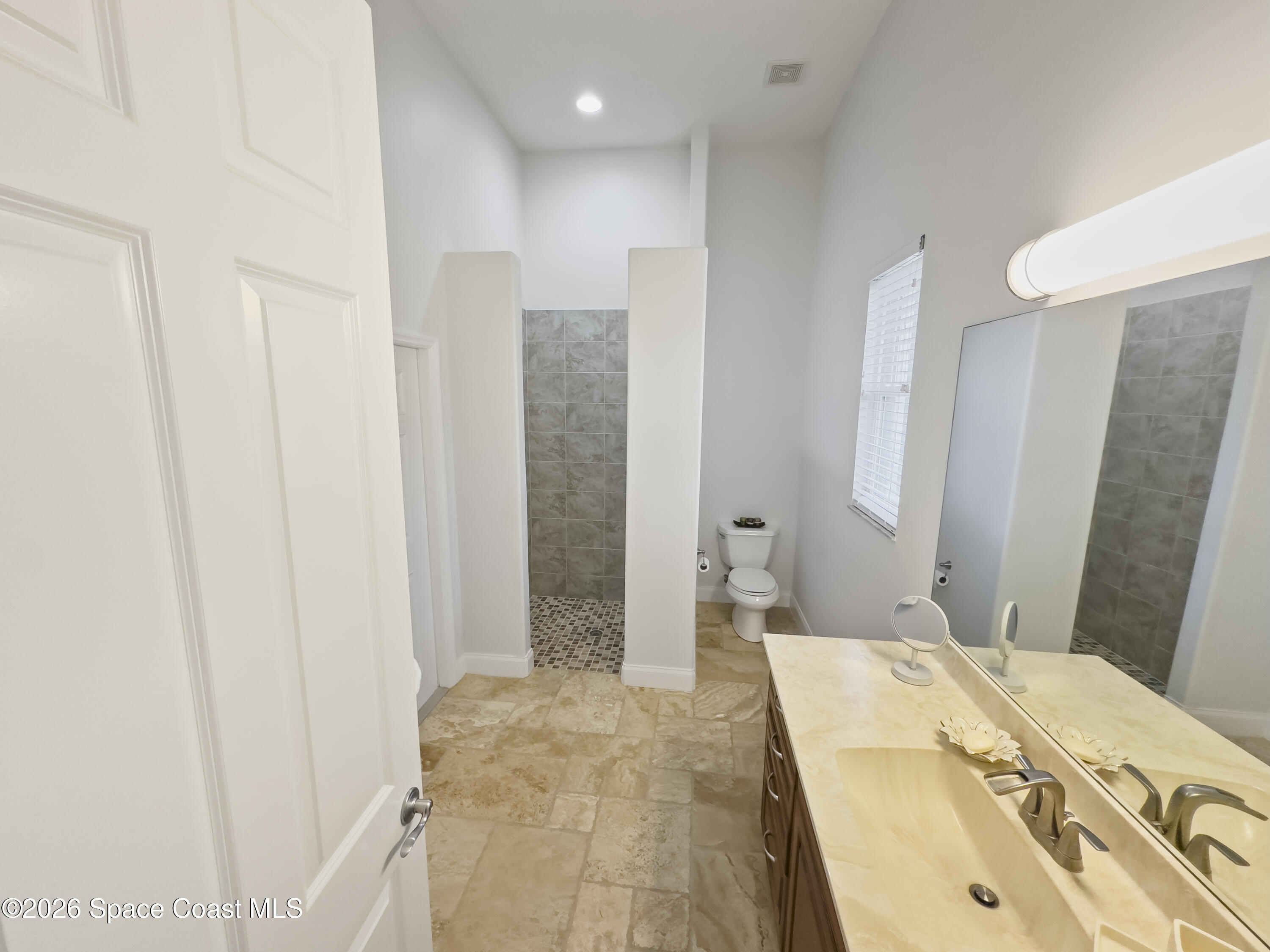 4762 Blossom Ridge Place Grant, FL 32949 - Photo 20 of 42 20