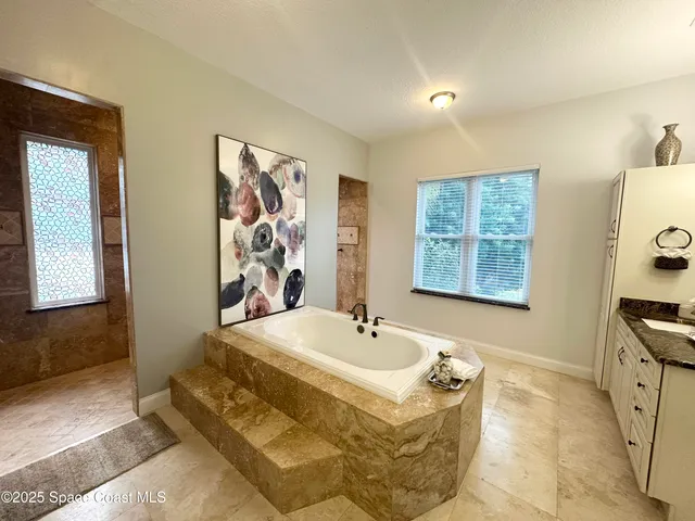 $1,425,000 | 4762 Blossom Ridge Place, Grant, FL 32949