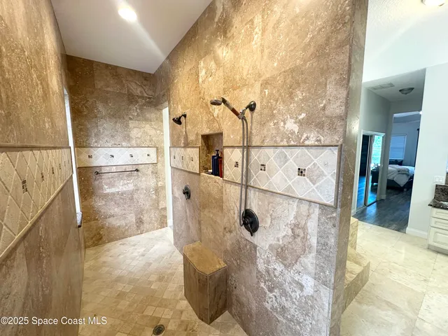 $1,425,000 | 4762 Blossom Ridge Place, Grant, FL 32949