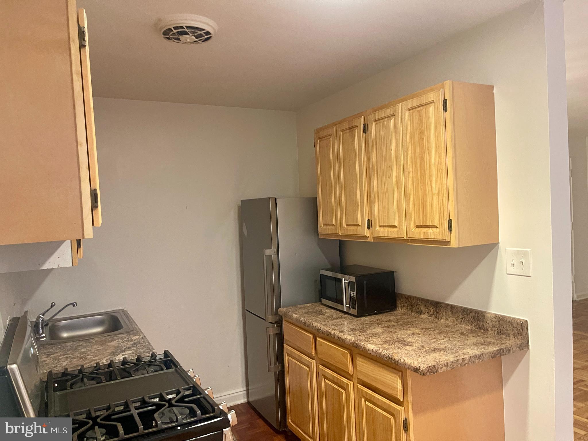 2523 13th Street Northwest, Unit 103 Washington, DC 20009 - Photo 2 of 15