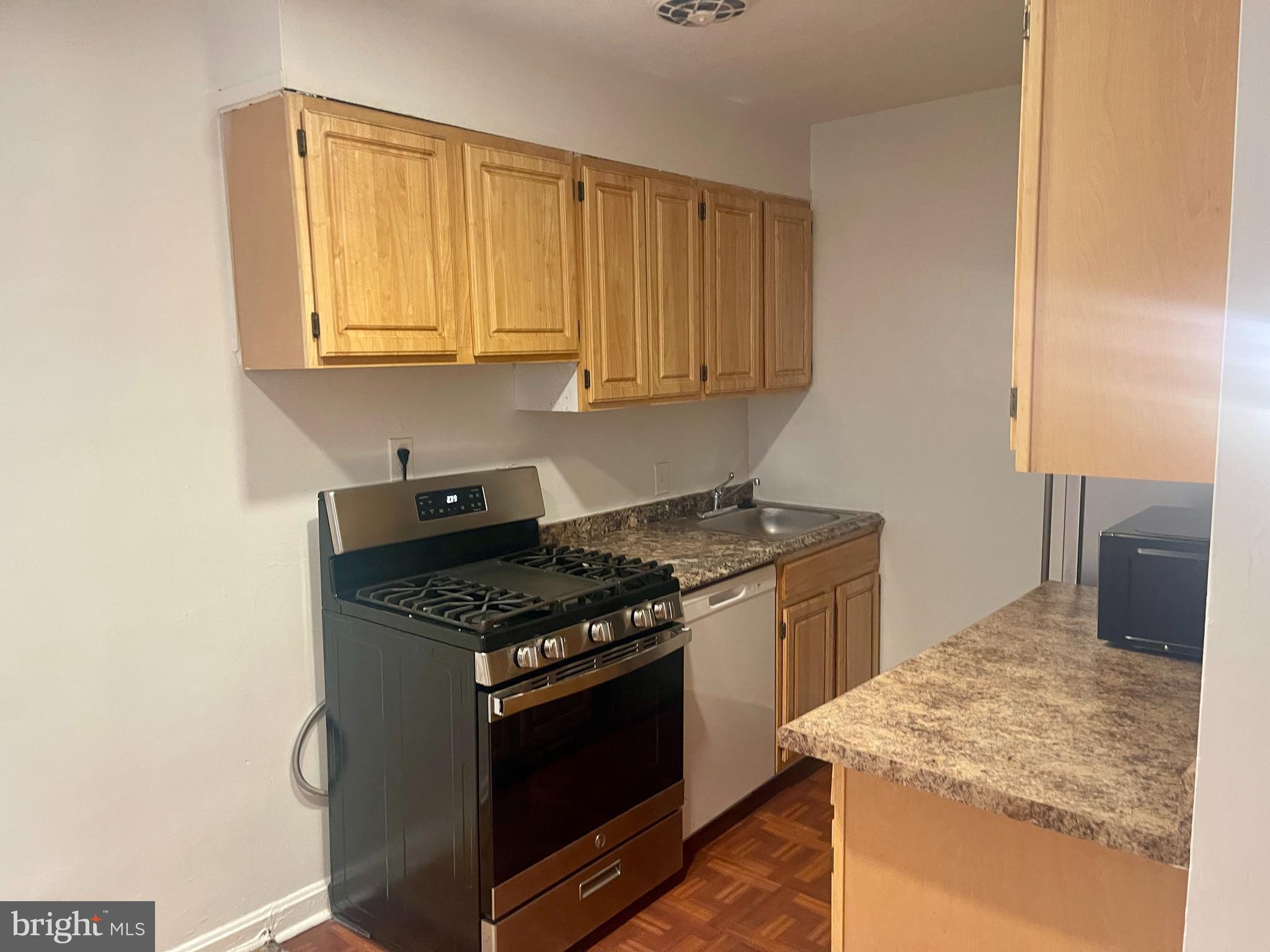 2523 13th Street Northwest, Unit 103 Washington, DC 20009 - Photo 10 of 15