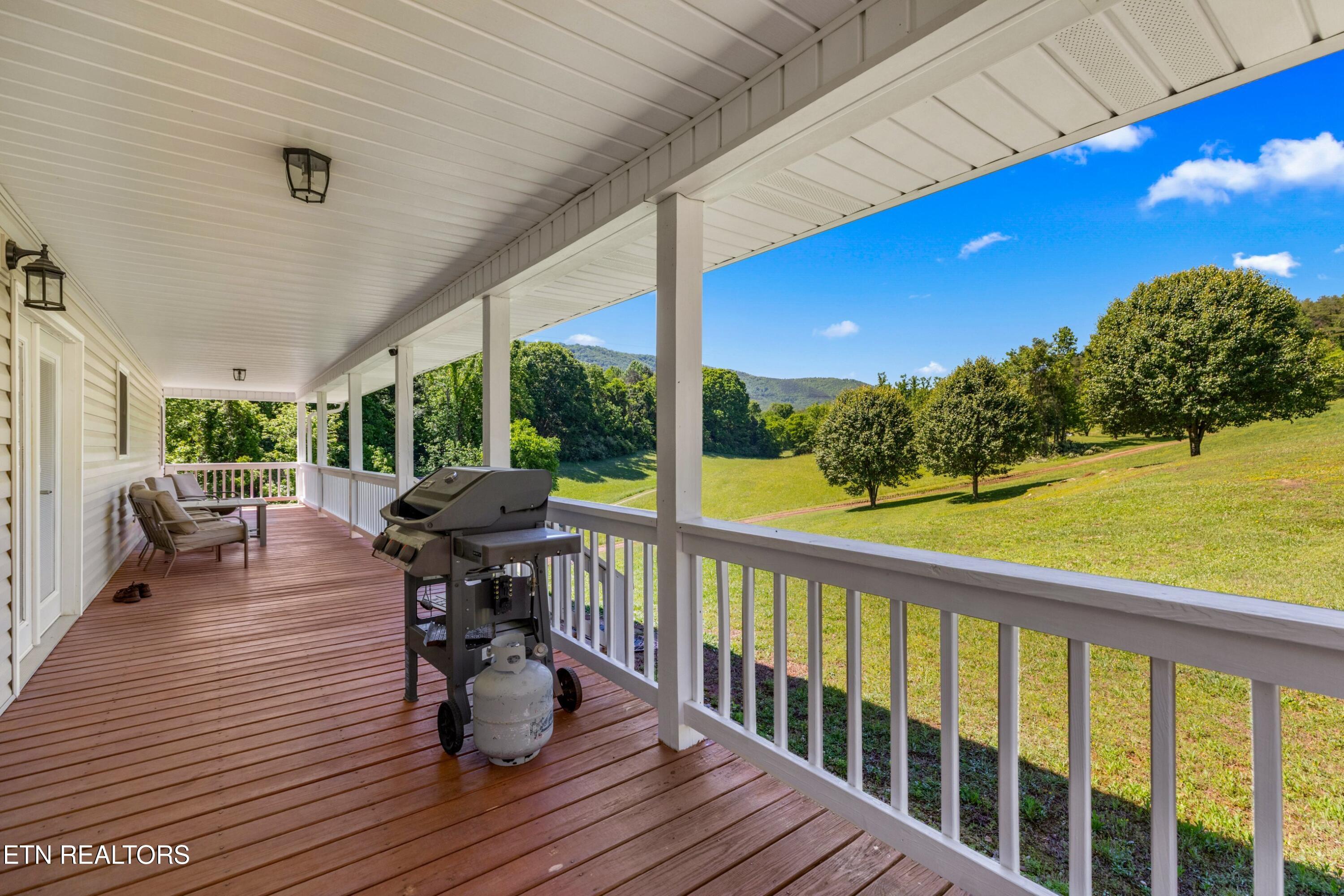 2433 Green Road Cosby, TN 37722 - Photo 31 of 46 030-2433GreenRoad-Cosby-TN-37722-SMALL