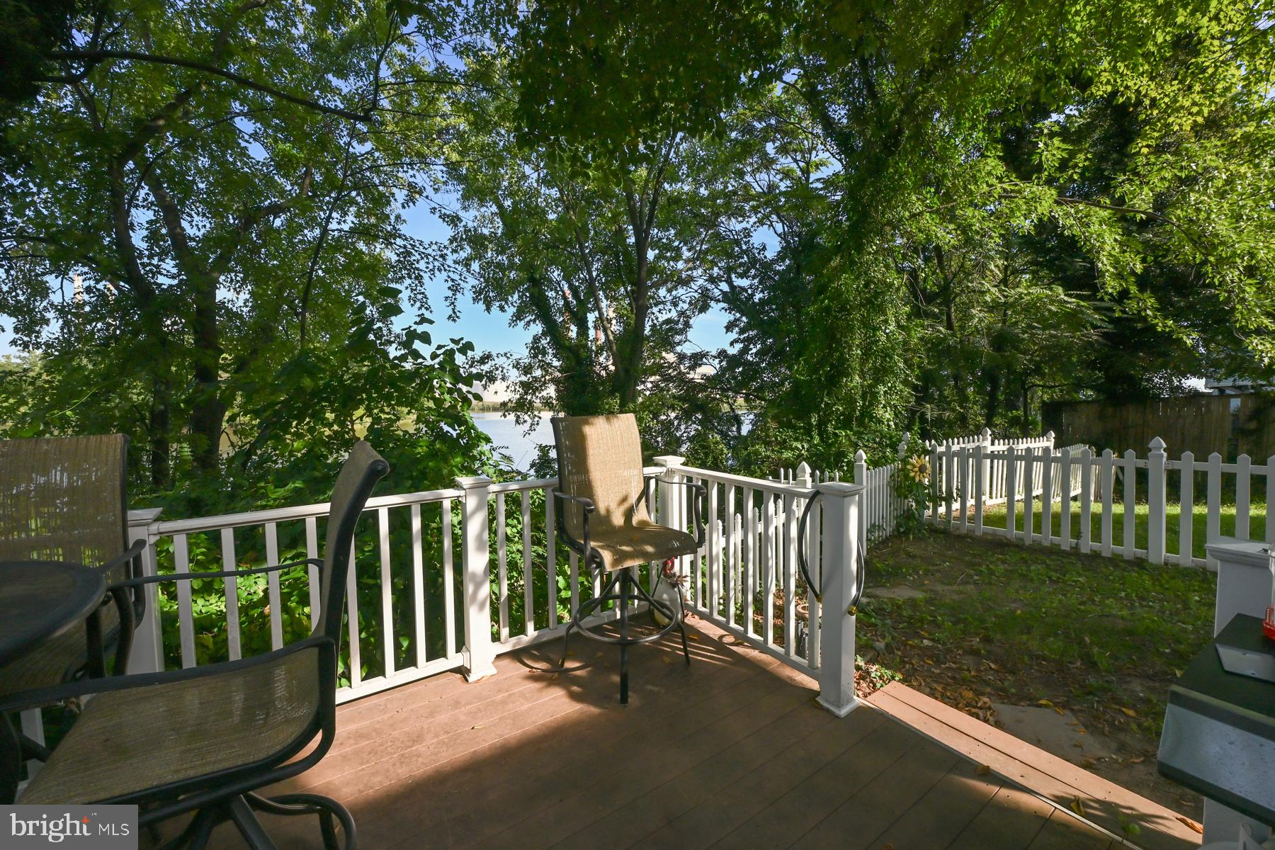 1214 Riverside Drive Baltimore, MD 21226 - Photo 3 of 21 Gallery Image 3