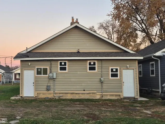 $750 | 1540 Unit B N Grant Avenue, Indianapolis, IN 46201