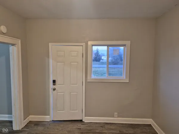 $750 | 1540 Unit B N Grant Avenue, Indianapolis, IN 46201