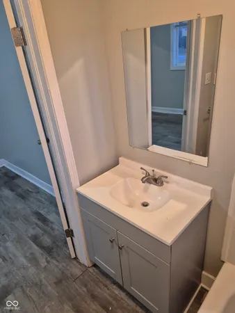 $750 | 1540 Unit B N Grant Avenue, Indianapolis, IN 46201