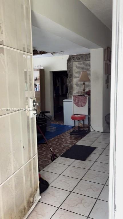 5271 Southwest 3rd Street Miami, FL 33134 - Photo 5 of 11 Gallery Image 5