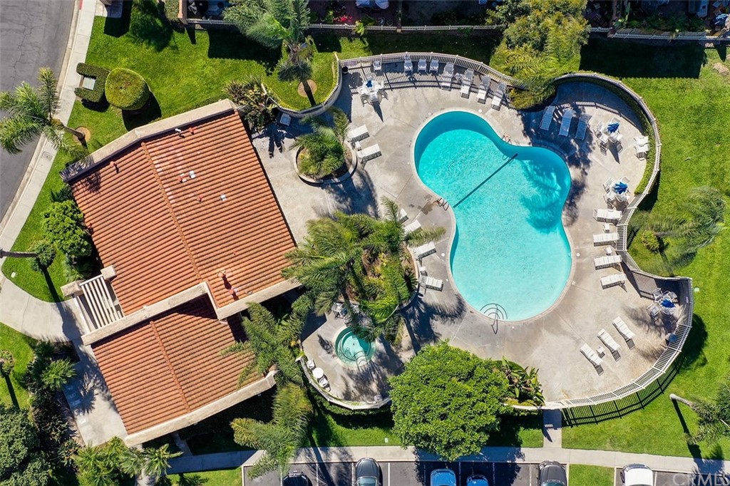 7951 Waterfall Circle Huntington Beach, CA 92648 - Photo 35 of 40 an aerial view of a house having outdoor space