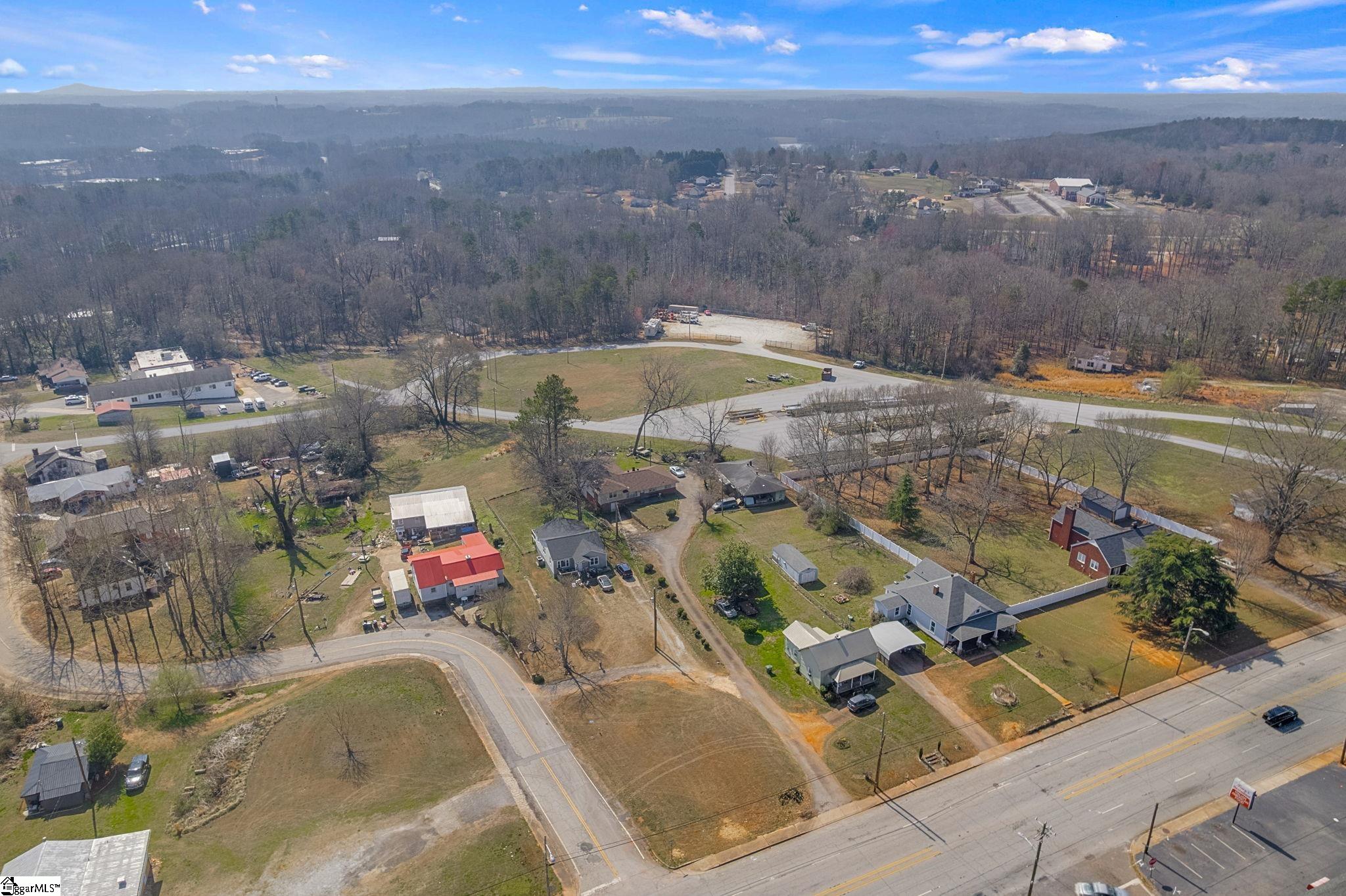 599 West Main Street Pickens, SC 29671 - Photo 14 of 17
