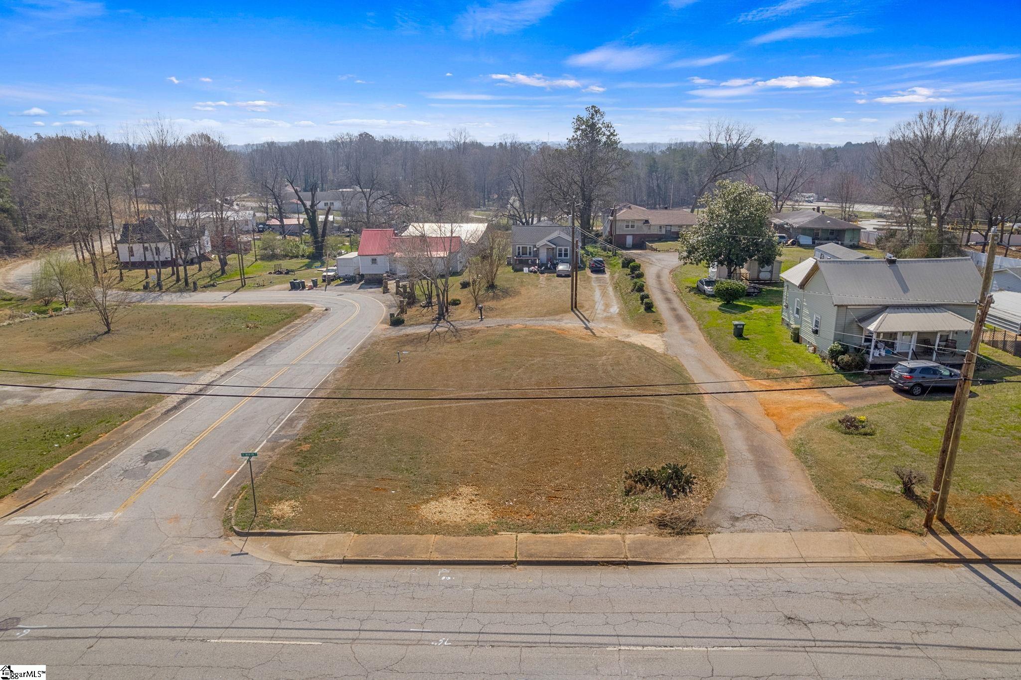 599 West Main Street Pickens, SC 29671 - Photo 9 of 17