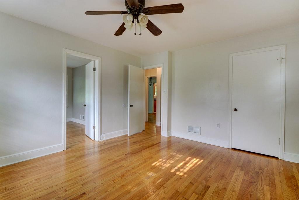 6913 Plantation Road Roanoke, VA 24019 - Photo 12 of 25 012-289259-IMG_8334_5_6_7_8_6941663