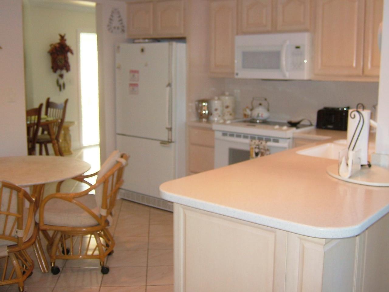 847 Northwest 6th Drive Boca Raton, FL 33486 - Photo 18 of 20 Kitchen