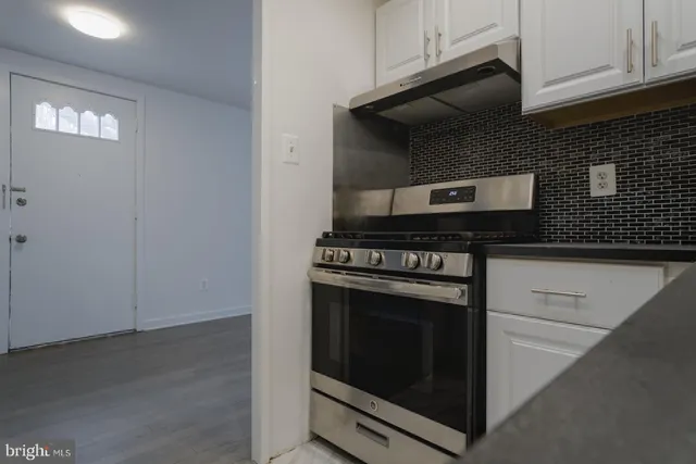 $3,200 | 301 I Street Southwest, Unit 108, Washington, DC 20024