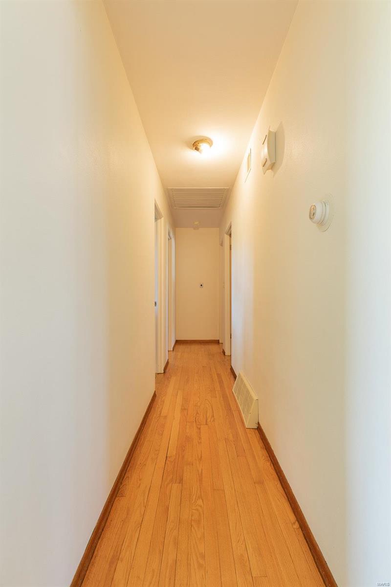 115 Virginia Street Brighton, IL 62012 - Photo 22 of 39 Gallery Image 22